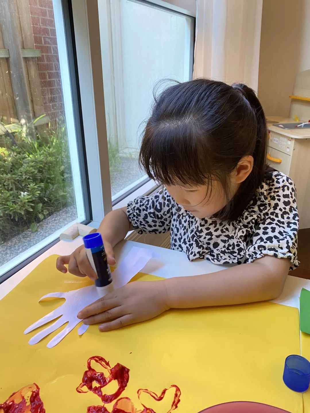 不用花钱就能玩的儿童游戏,十个小朋友玩游戏