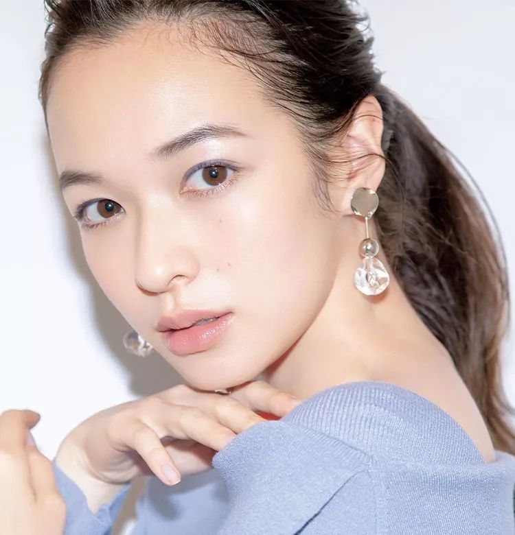 手把手教你打造仙美森系新娘造型,森绘梨佳仿妆教程