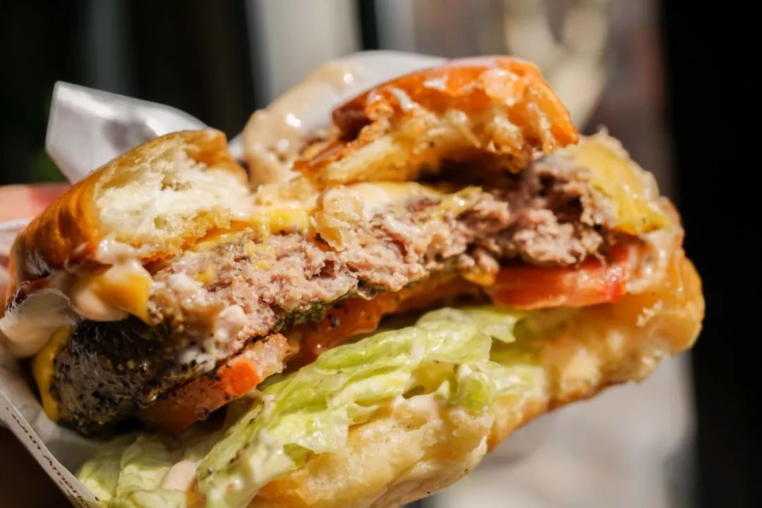 遇到诈骗电话是挂掉还是放任不管,接到诈骗电话就敲锅