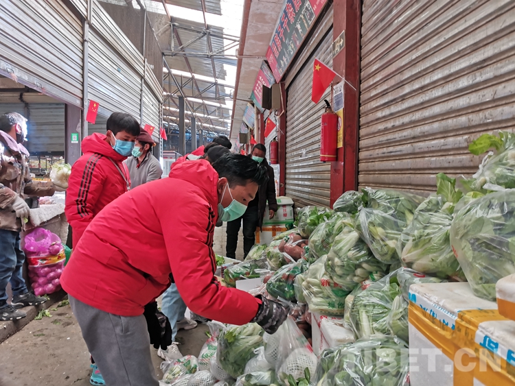 尼玛泽仁：您在家“防疫”我为您“跑腿”