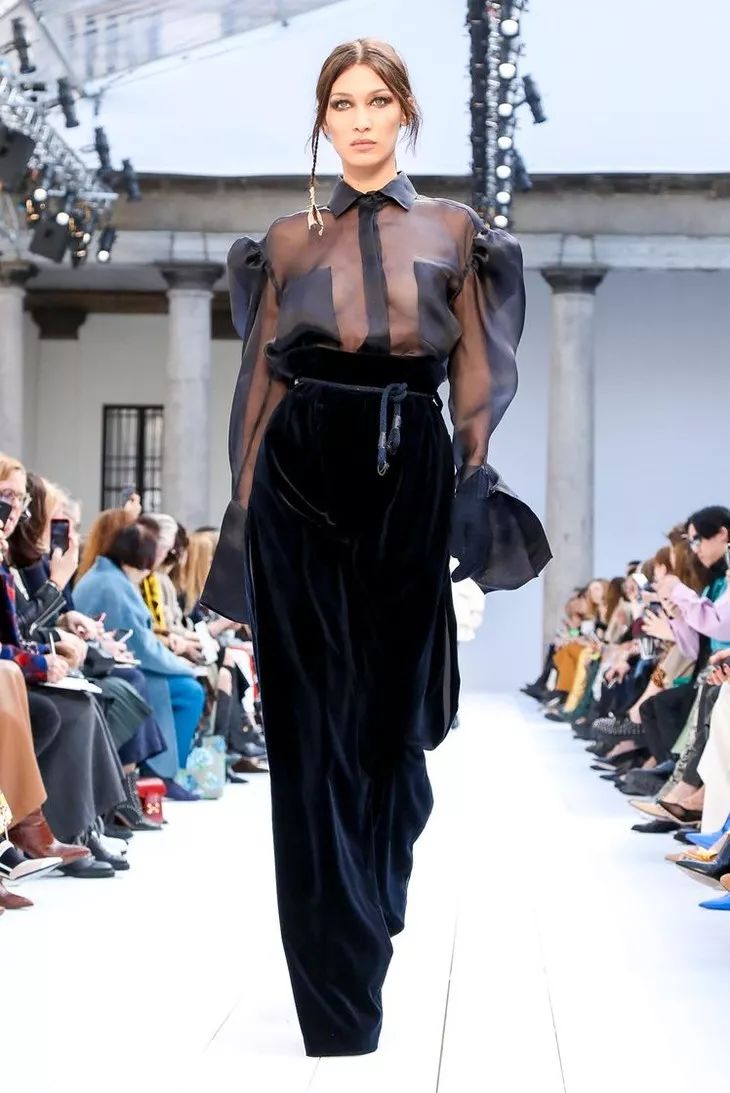 maxmara大衣,maxmara经典款大衣