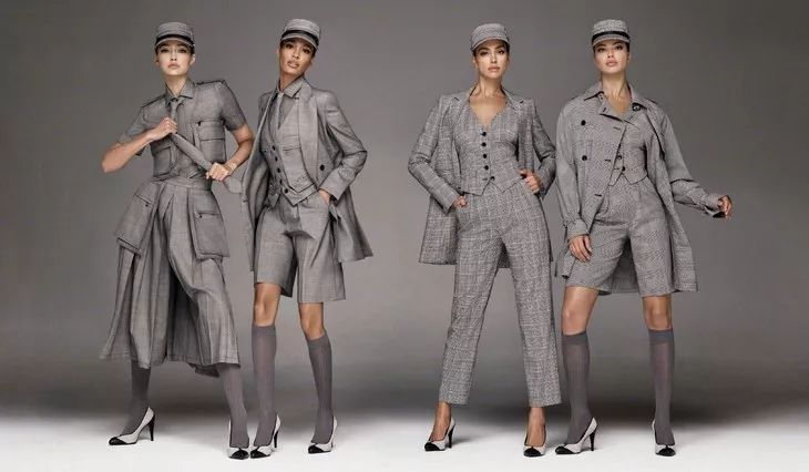 maxmara大衣,maxmara经典款大衣