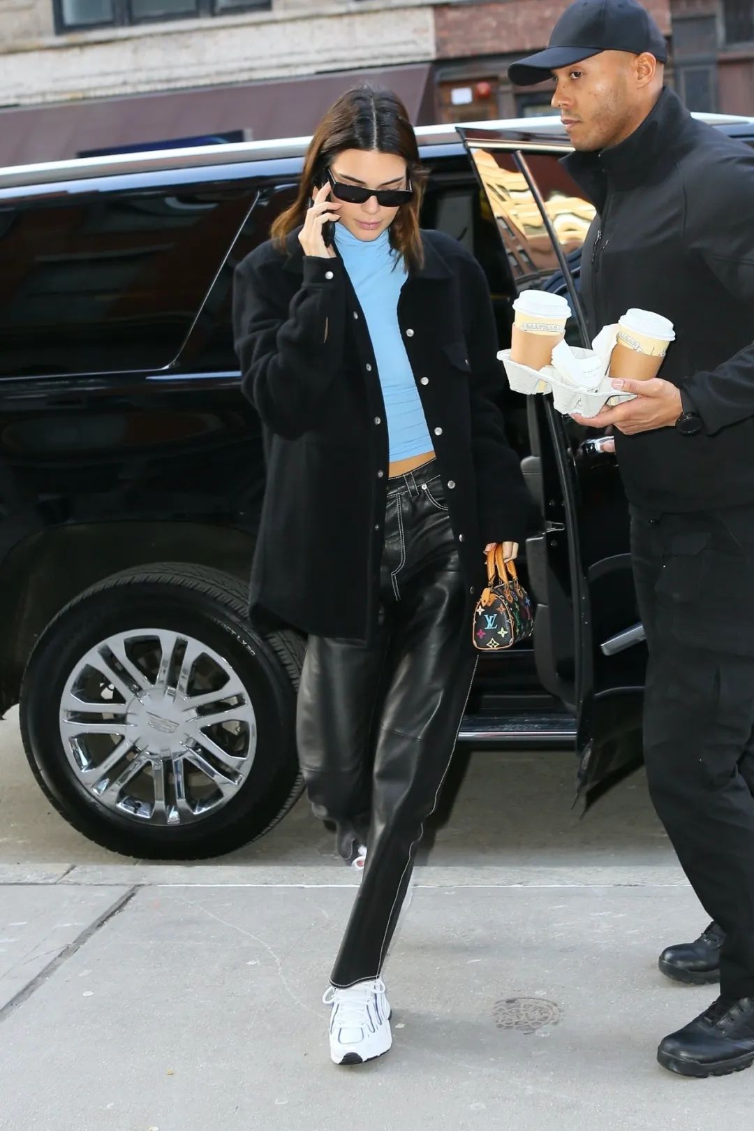 bellakendall什么关系,bella和kendall走秀