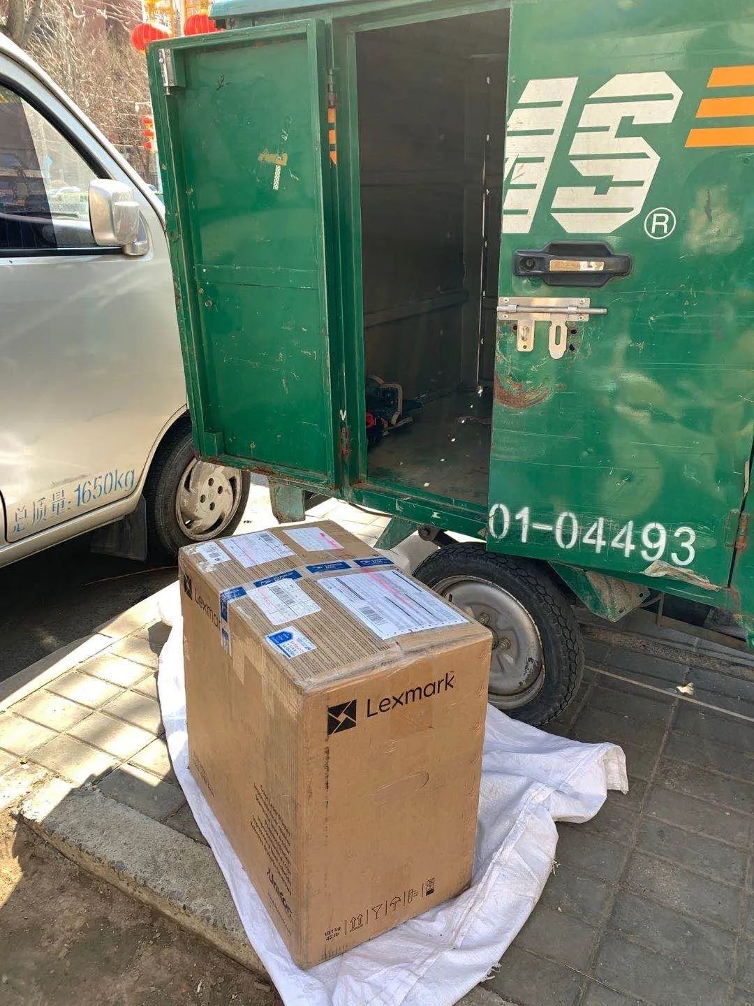 中美两位00后的驰援双城记：跨越山海的付出背后，正是教育存在的价值