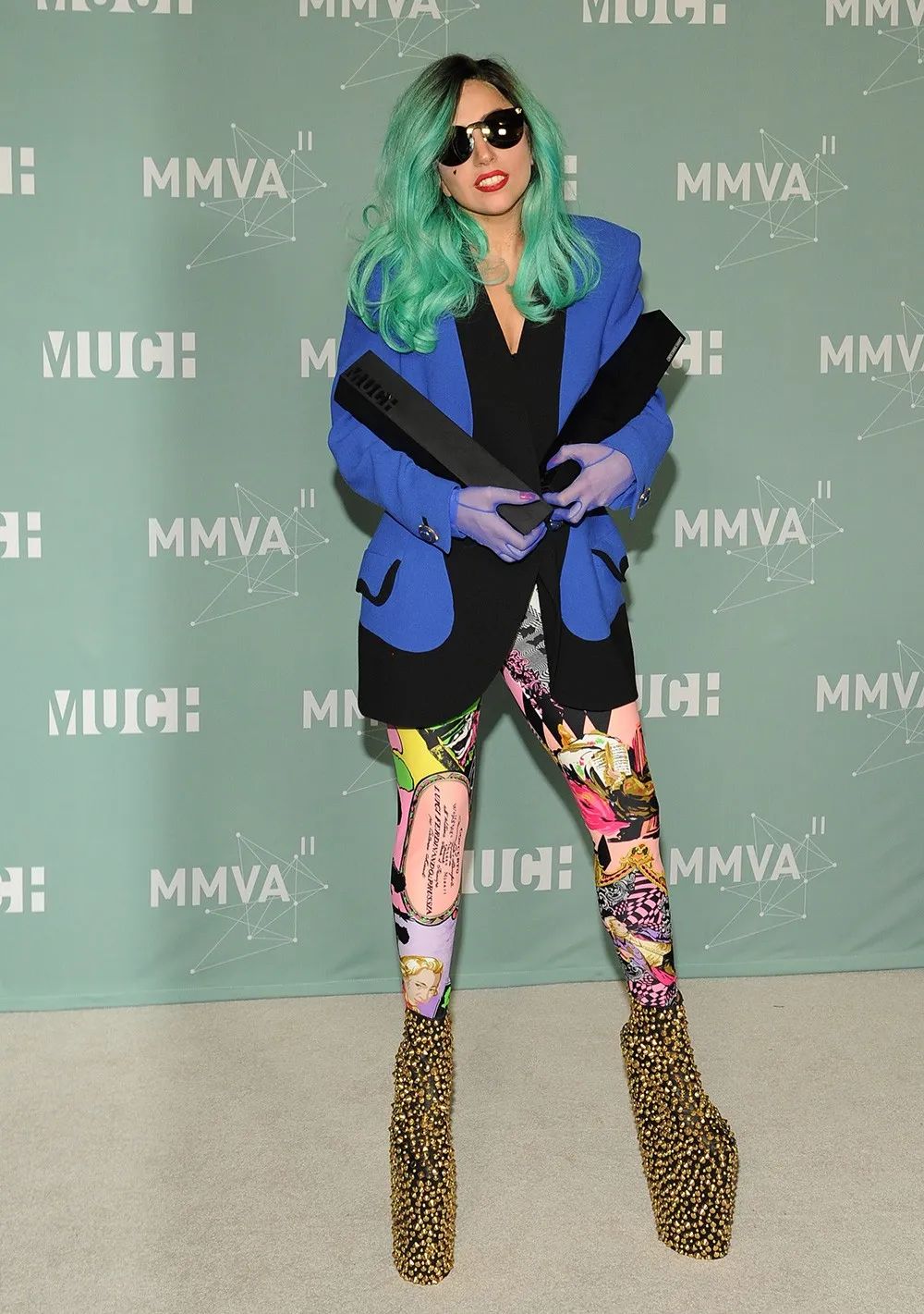 泡菲律宾火辣女孩、上身菲律宾牌子RHUDE是每一个潮人的幻想吧?