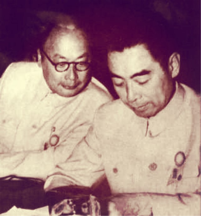 “九人案”是新中国成立后罕见的国际政治*害迫**案，主席震惊“要针锋相对地斗”，周恩来亲自挂帅展开营救