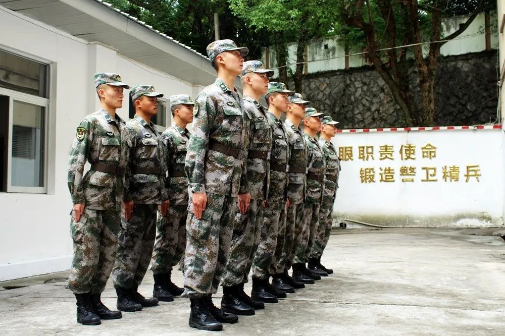 兄弟该站岗了吗,兄弟夜里起来站岗