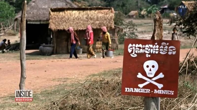 cardib亚裔美甲师,cardib的美甲师