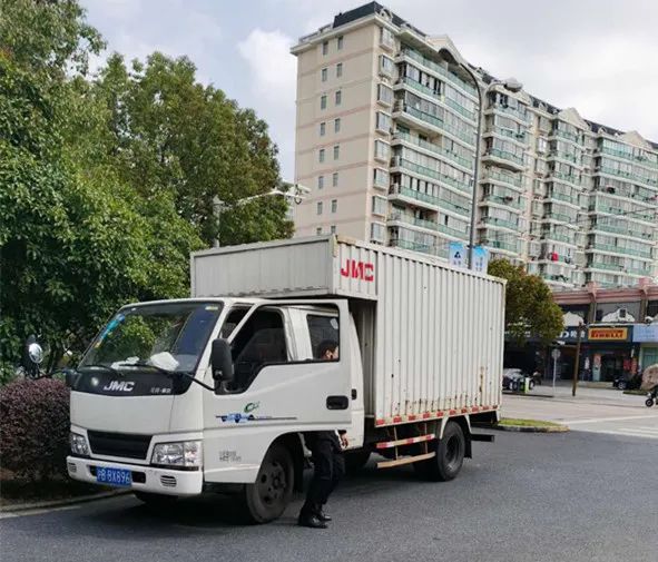 这场爱心接力温暖了松江特殊群体,松江爱心接力