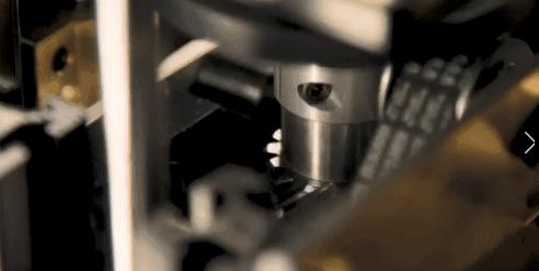 日本人为了吃饭设计的神器,为了方便自己吃饭做了一个机器