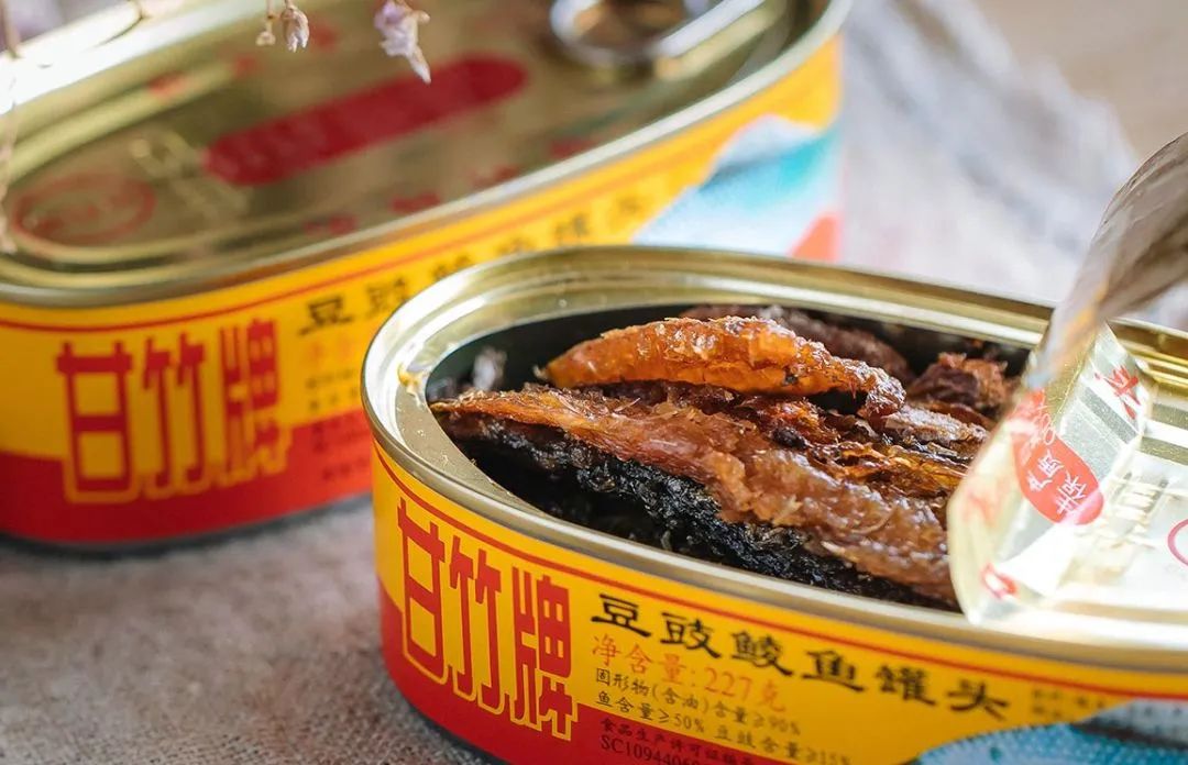 为什么外国人都抢罐头,为啥都在抢罐头