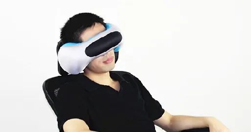 午休趴着睡手麻求妙招,午觉趴着睡腿麻手麻