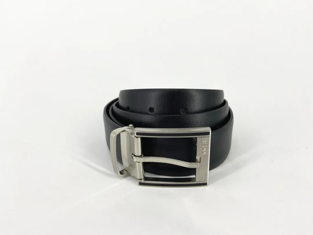 除了线上放风筝拿奖品这件大事，明天10:00交广网带货明星即将诞生……