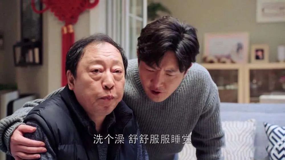 无痛搓泥|日系变态搓澡巾！轻轻搓一搓，泥条劈里啪啦的掉