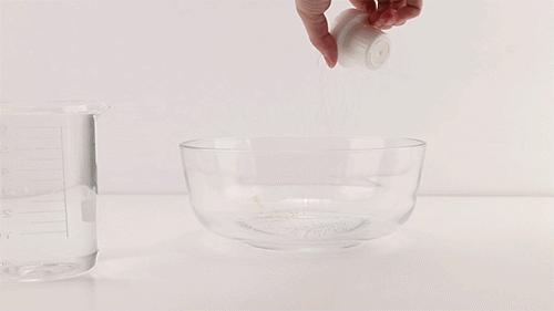 t恤用什么洗不褪色,发黄的t恤怎么泡