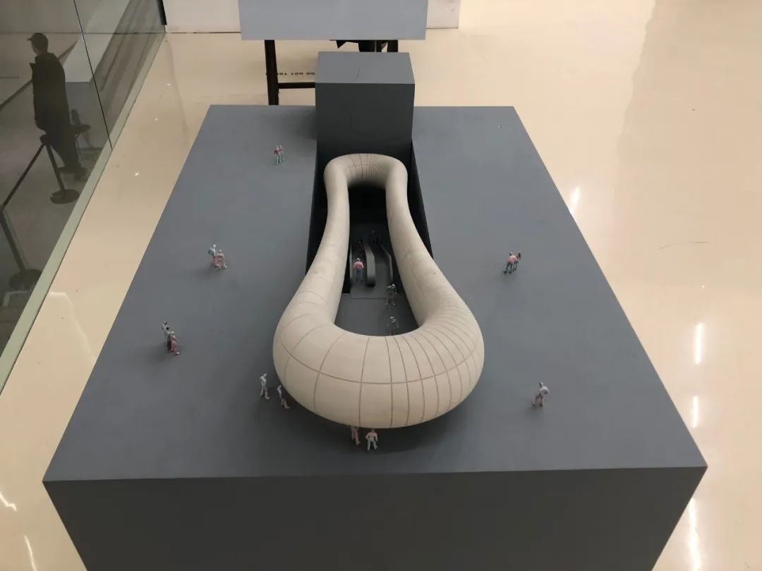 卡普尔来了，却没有人真正看懂他