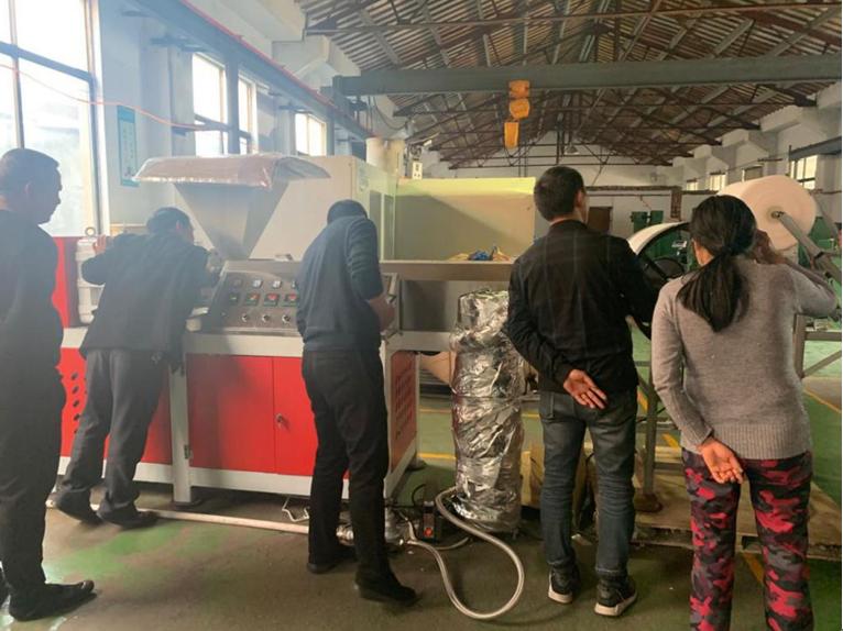 暗访熔喷布小作坊,熔喷布奸商被抓