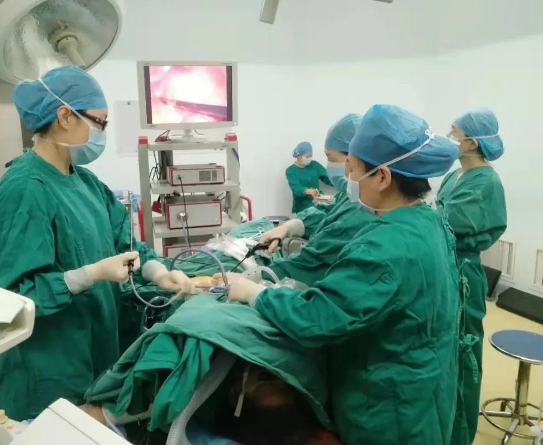 多学科合作成功抢救孕妇,多科室联手救脑出血孕妇