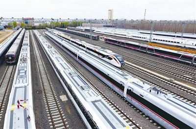 青岛轨道交通示范区毕建国,青岛轨道示范区管委会官网