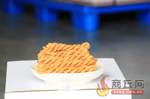 匠心手作麻花,传承匠心香酥小麻花