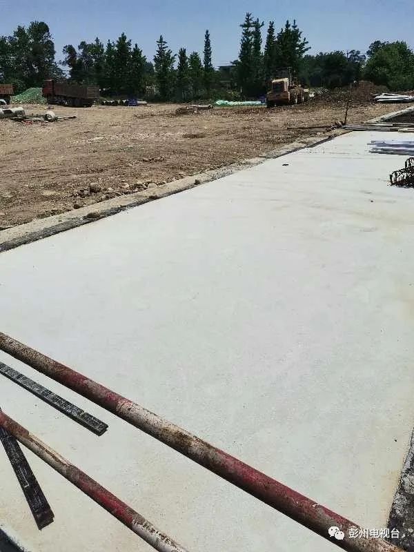 彭州市三环路最新视频,彭州市三环路改造项目