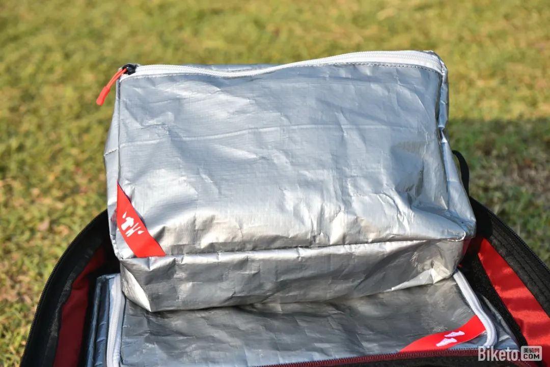 迪卡侬xc骑行背包,迪卡侬骑行背包推荐公路车