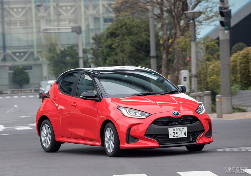 丰田yariscross2024,丰田yarislcross