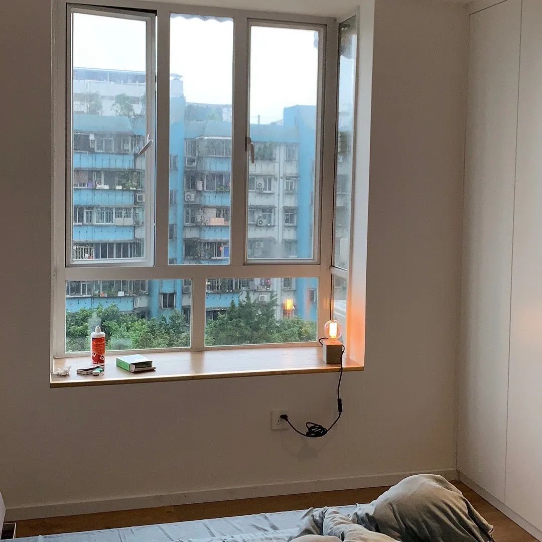 40平蜗居家装效果图,小户型卧室房间放浴缸设计