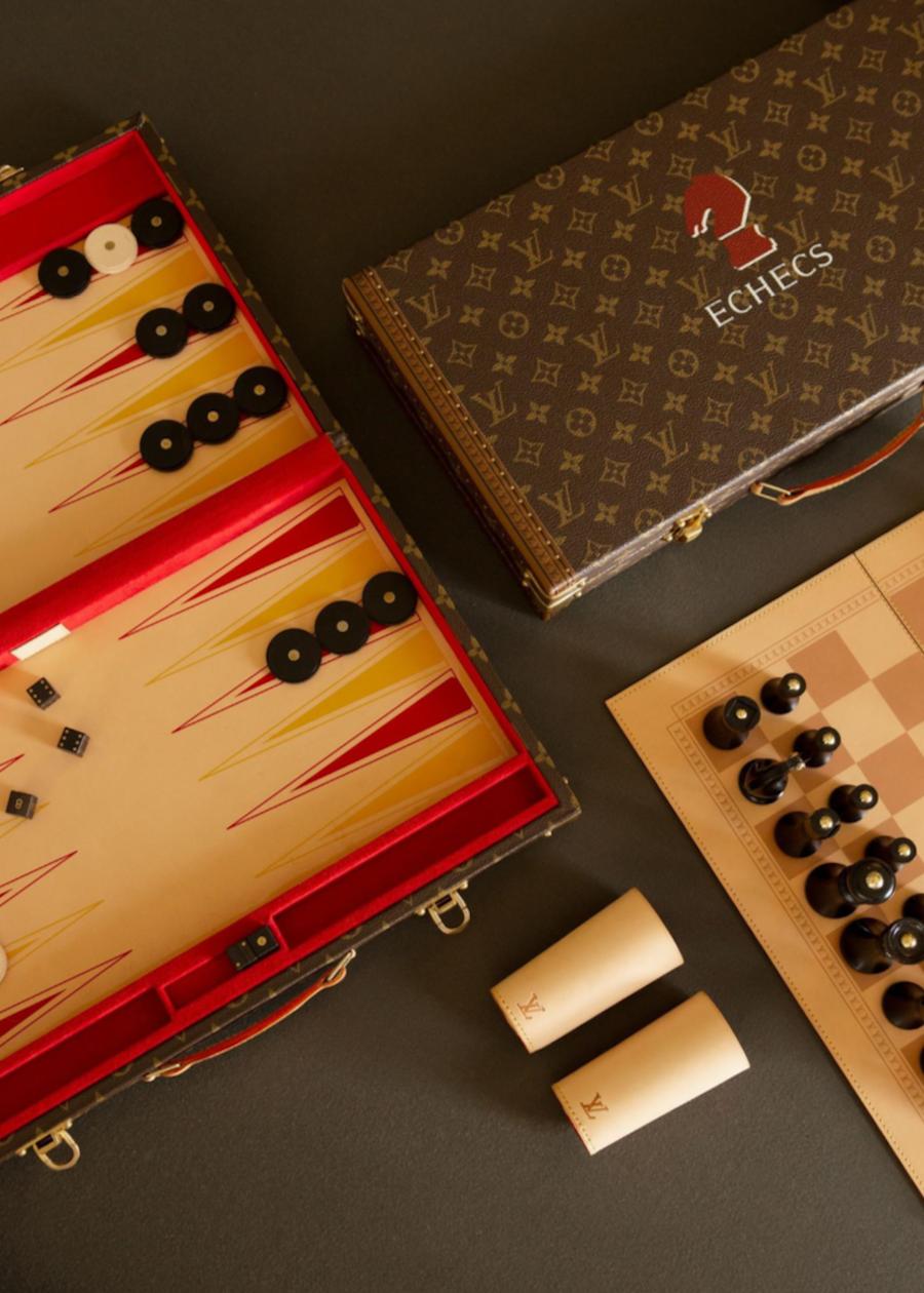 一只硬箱的传奇之旅