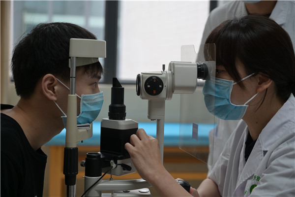 全激光smart手术手术过程多长时间,smart全激光手术第十天