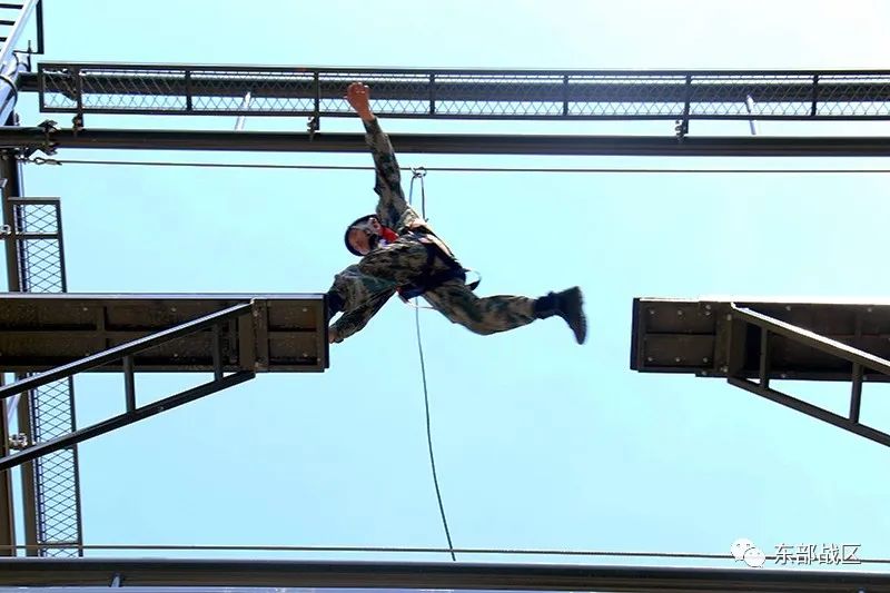 热点|后勤兵,太拼了