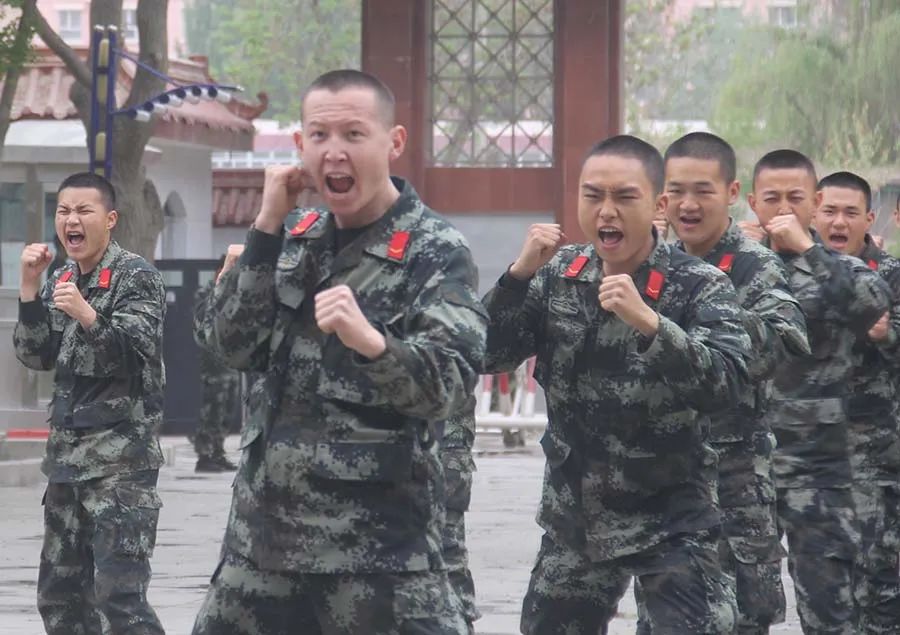 带你领略军旅,带你体验军营生活