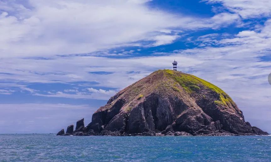 一半是火焰一半是海水啥意思,一半是火焰一半是海水全文