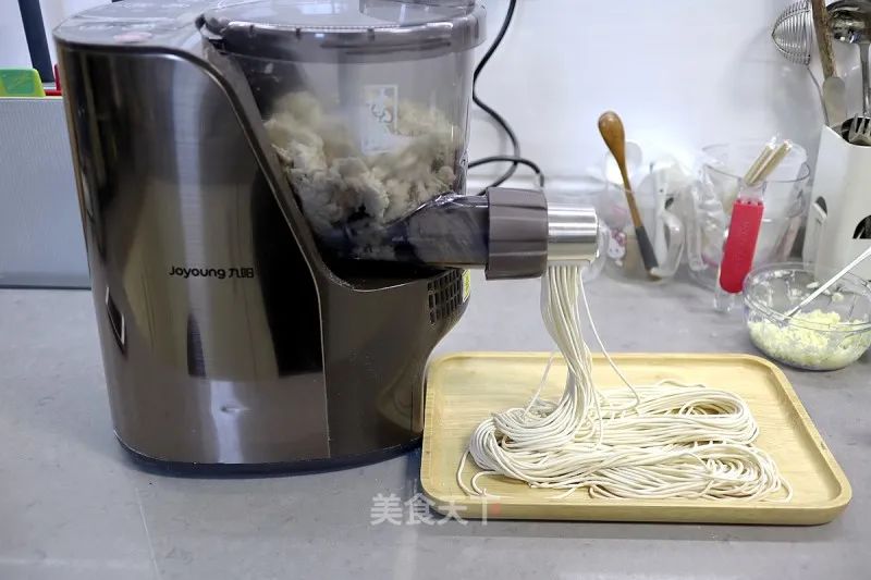 武汉热干面香辣红油味,武汉热干面超正宗