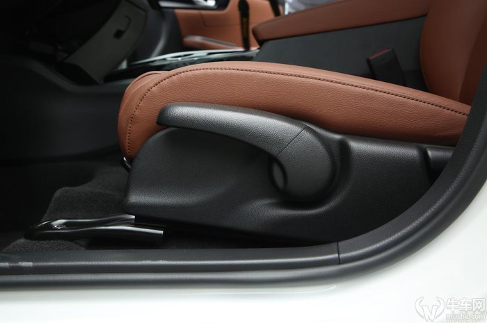 广汽本田凌派2019180turbocvt舒适版,试驾新款本田凌派锐混动