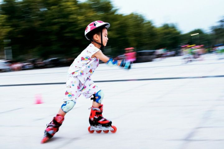 轮滑鞋有必要买贵吗,轮滑鞋质量不好会怎么样