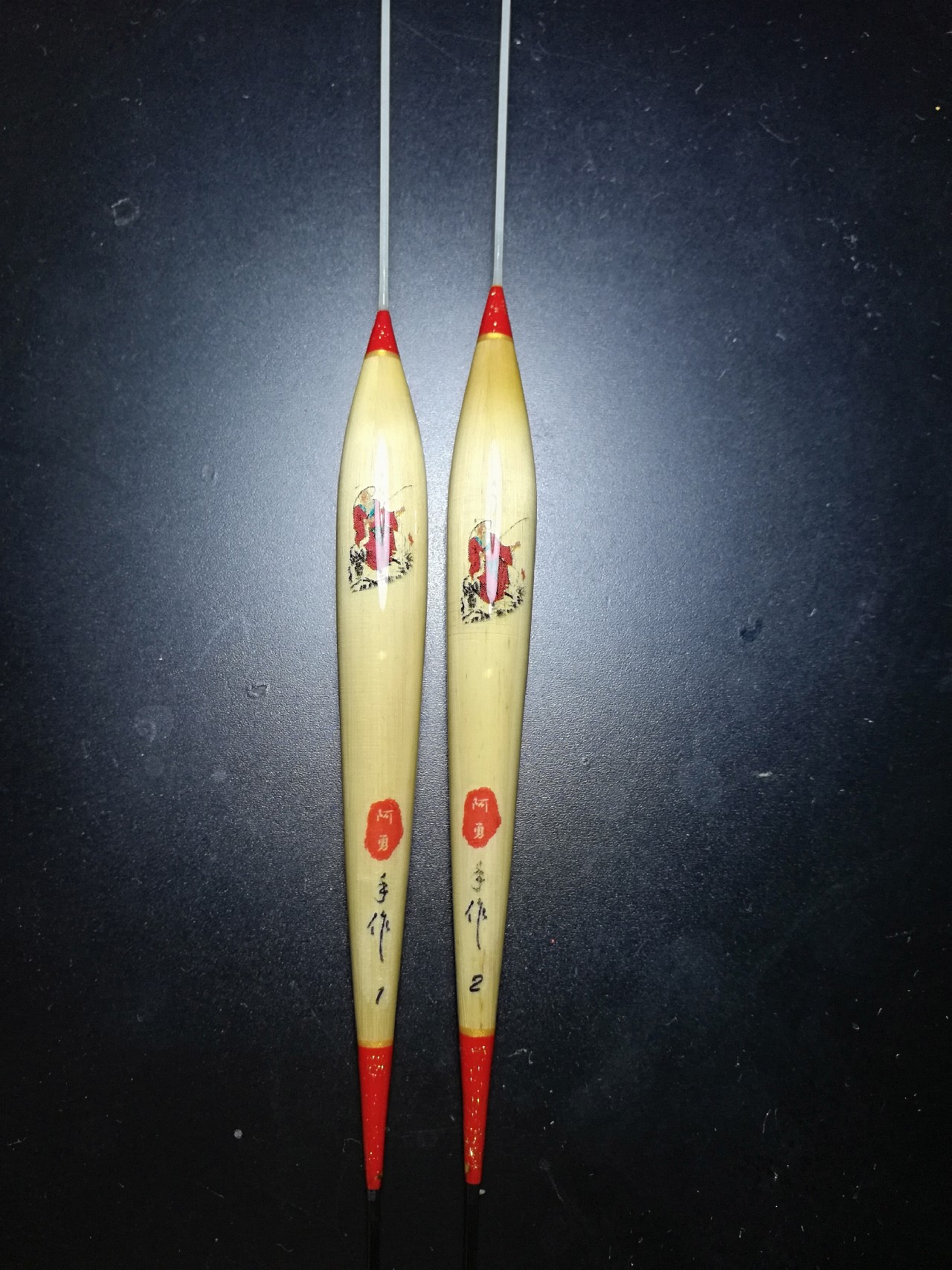 芦苇浮漂和纳米浮漂有什么区别,纳米材质浮漂优缺点