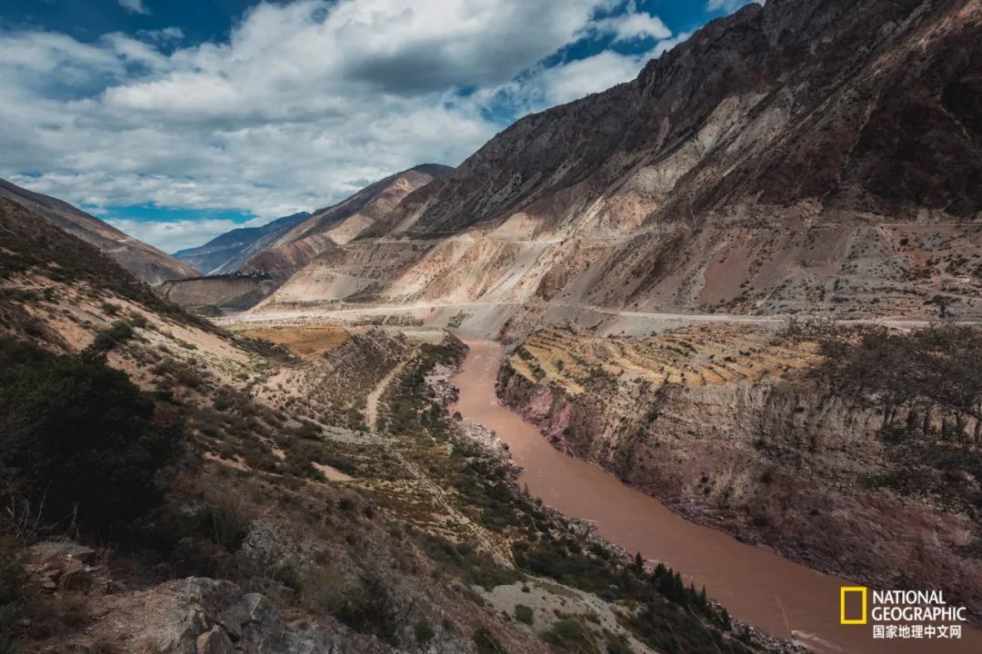 雨崩村自驾转山攻略,雨崩转山朝圣之旅