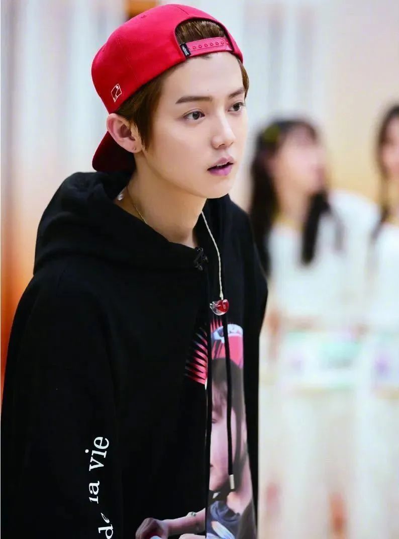 曾经被刷屏的美女,被抖音刷屏的女人后续