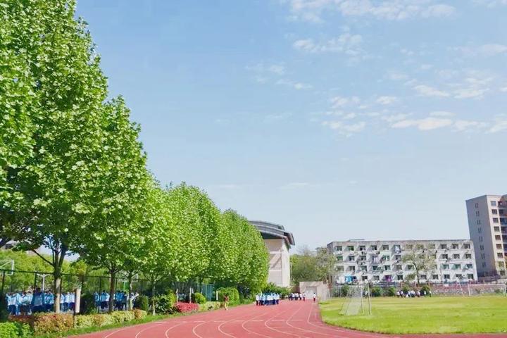 高中里难寻的“小班化教学”，学军中学这家新“分号”实现了