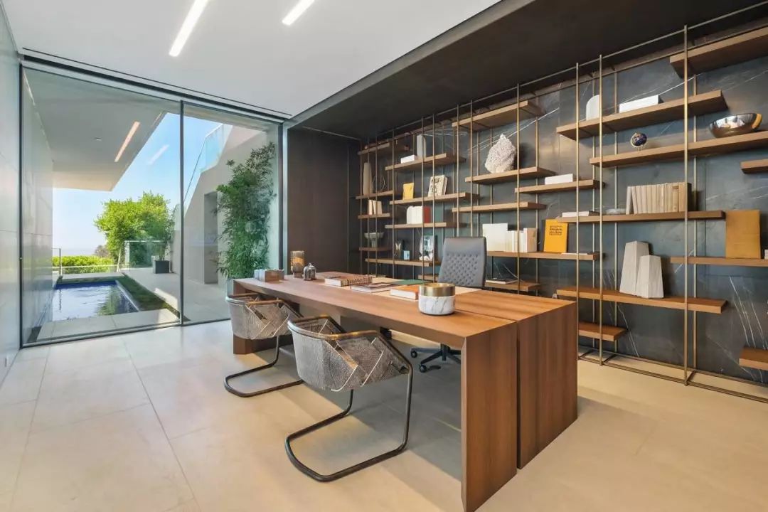 给大家介绍一下3000万的豪宅,价值10亿这样的豪宅你见过吗