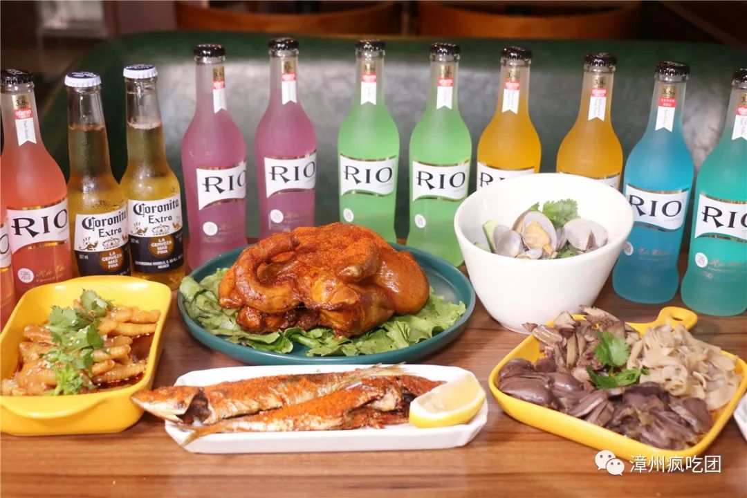 5折！这家店有意思！白天卖特色冰粉！晚上变身小酒馆！就在芳华横路