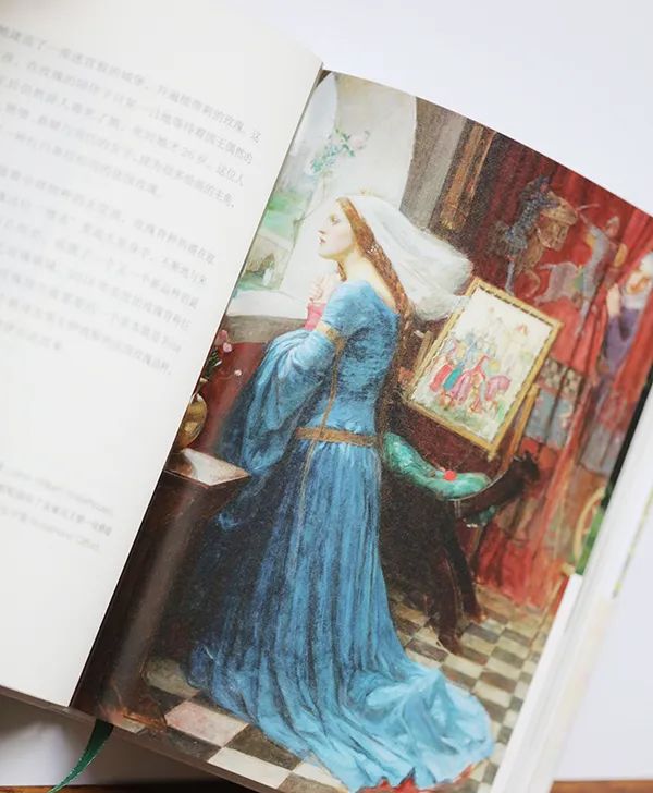 梦露睡衣香奈儿,玛丽莲梦露喜欢香奈儿5号