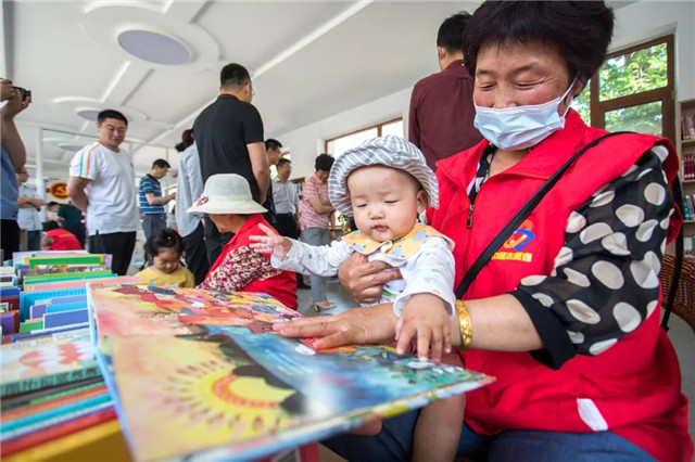 鑽ｆ垚鍐滃涔﹀眿瀹氬埗涔﹀崟,鍐滃涔﹀眿鐧惧涔﹀眿
