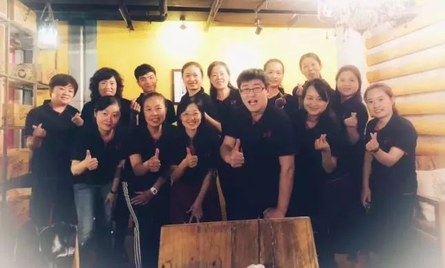 她在娱乐圈里风生水起,她在娱乐圈一股清流