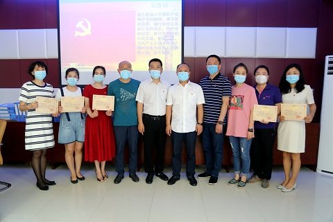 瀛︿範鍏堣繘姒滄牱鍑濊仛濂嬭繘鍔涢噺,瀛︿範鍏堣繘鍏歌寖鍑濊仛濂嬭繘鍔涢噺