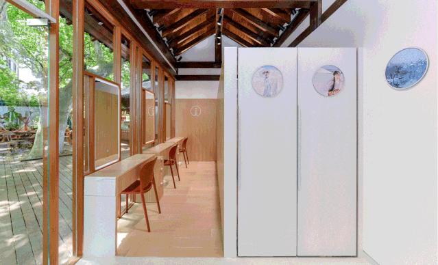 西湖边有汉服体验店吗,西湖旁边的汉服体验馆在哪