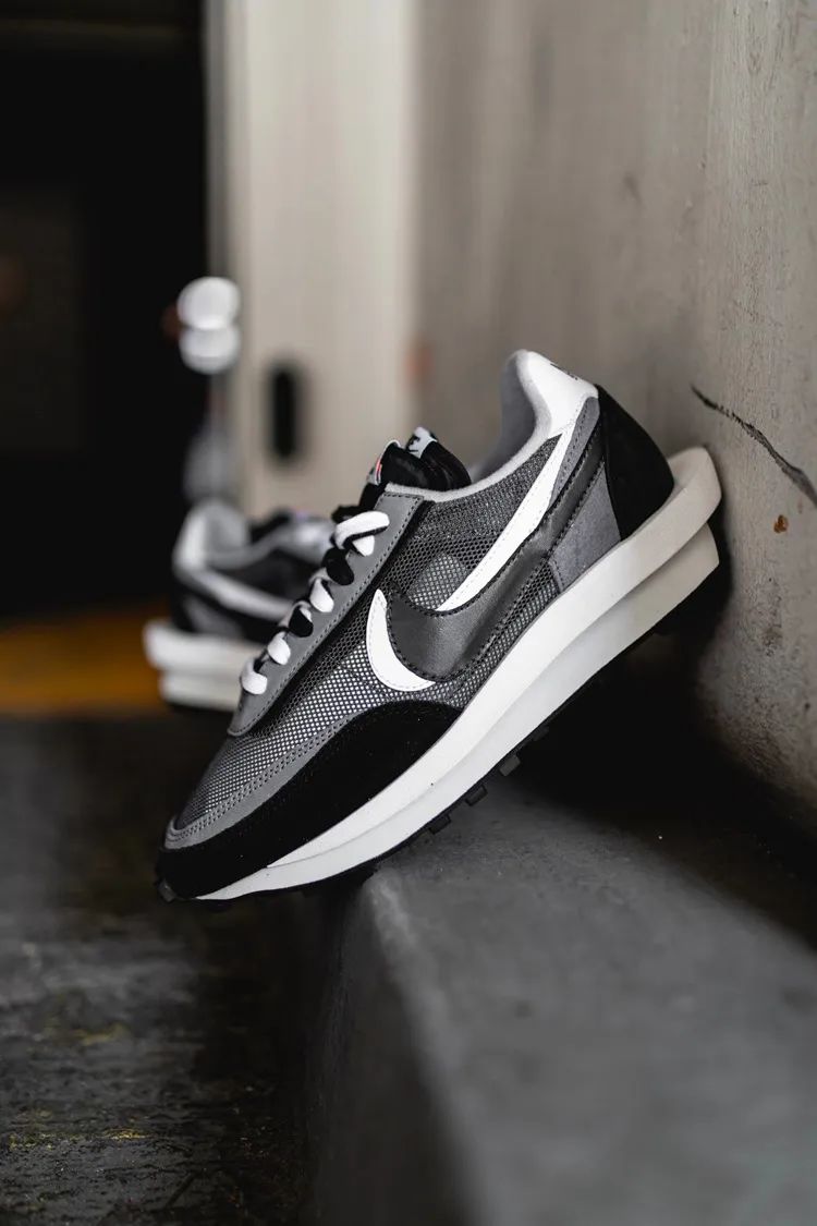 Dunk鞋王全码破万！Vans都能翻倍涨！近期这么多鞋贵到匪夷所思