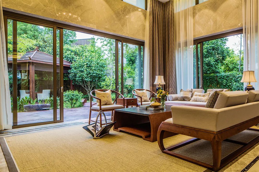 比买一送一还划算，全年不涨价！享山水画里329㎡双卧别墅，玩皮划艇漂流