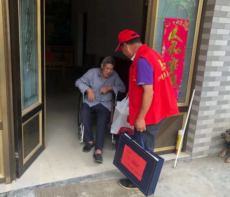 致敬老兵的一生,老兵不老致敬老兵